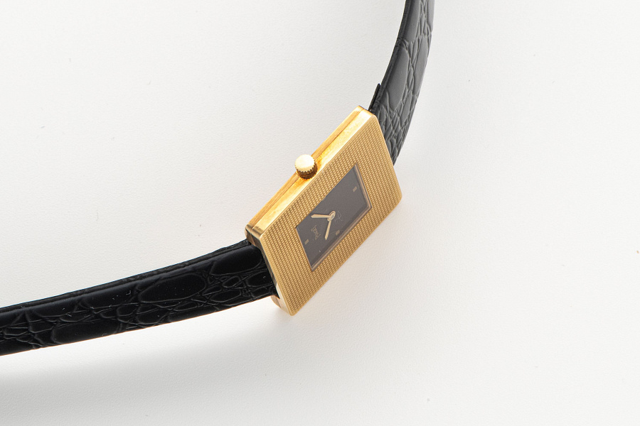 Clous de Paris Ref. 99014 in 18k Yellow Gold