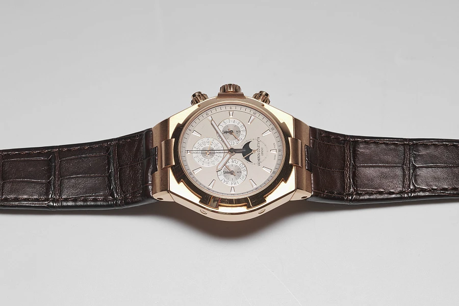 Overseas Chrongraph Perpetual Calendar