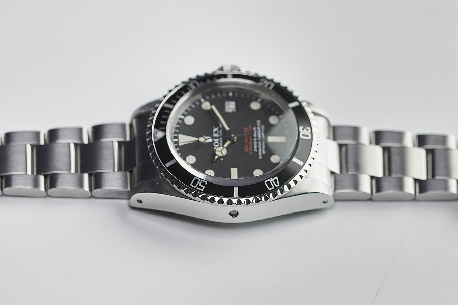 Rolex Sea-Dweller 1665 "Double Red"