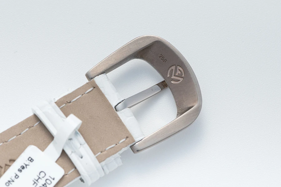 Chronograph Ref. 7002 CC DF in 18k White Gold