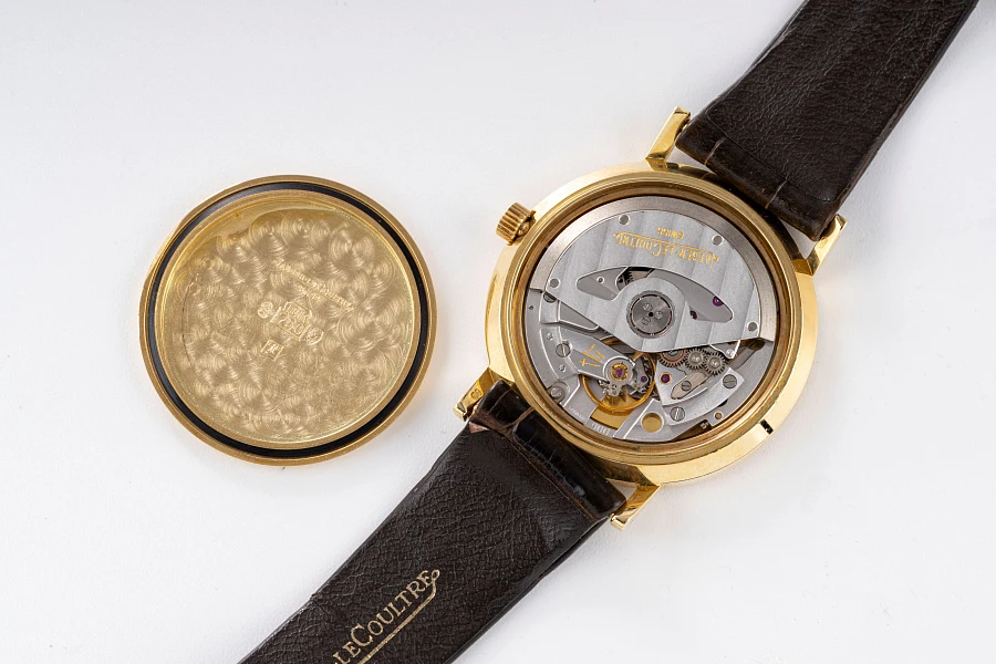 Automatic Dress Watch in 18k Yellow Gold