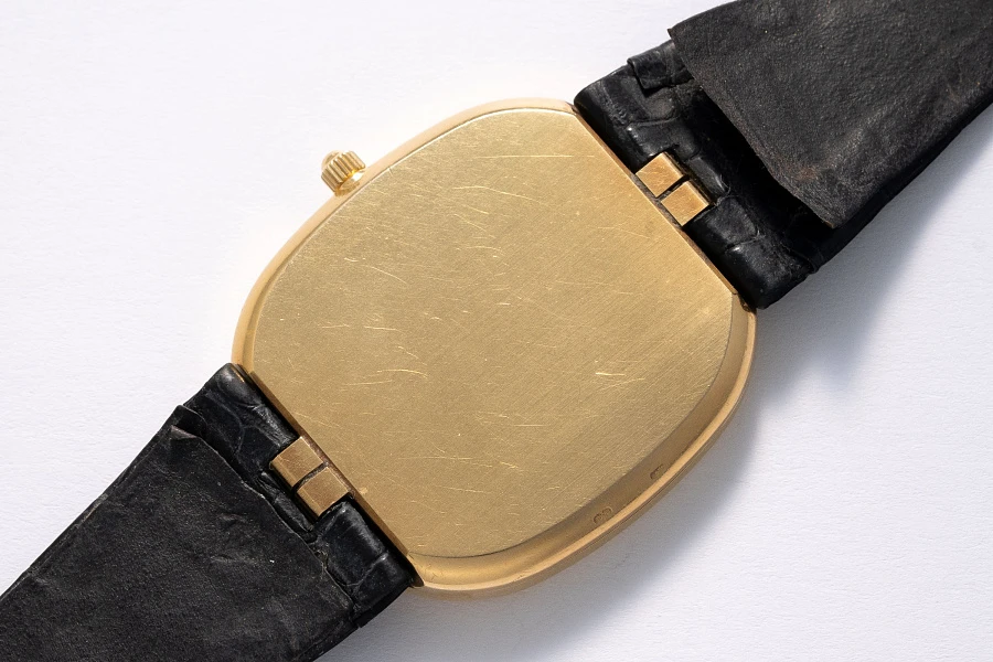 Ellipse Ref. 3738/100 in 18k Yellow Gold