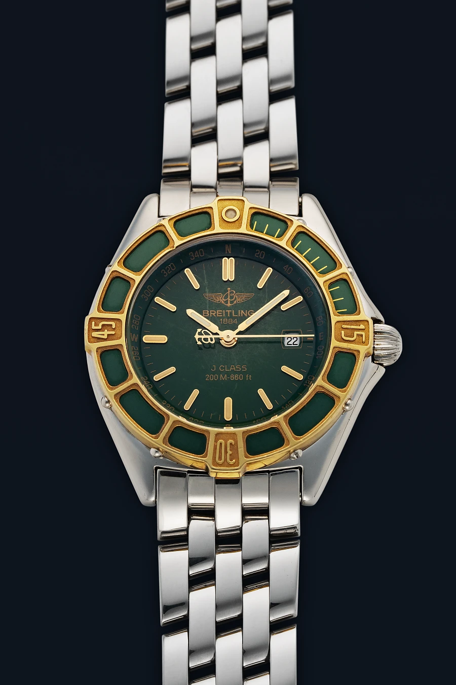 Ladies J-Class Quartz Diver Ref. D52065 in Stainless Steel