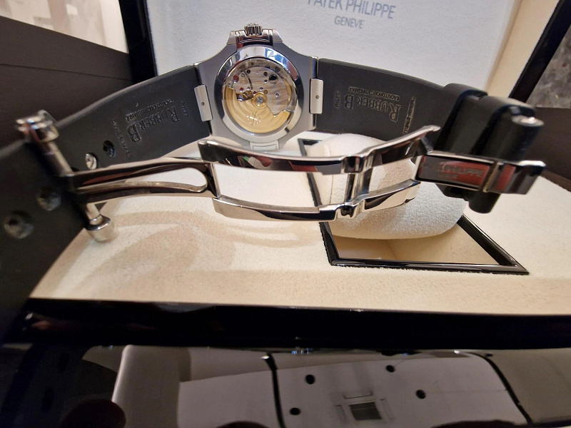 Nautilus Annual Calendar 5726A-001 Never Polished