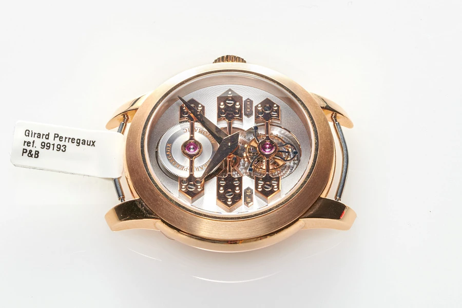 Girard-Perregaux Golden Bridge Tourbillon
