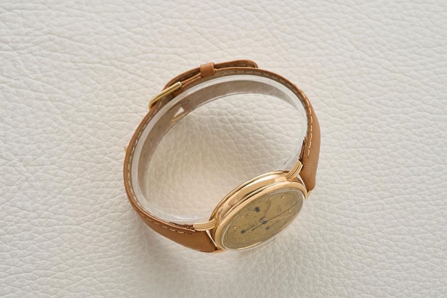 Compax Rosé Gold Chronograph