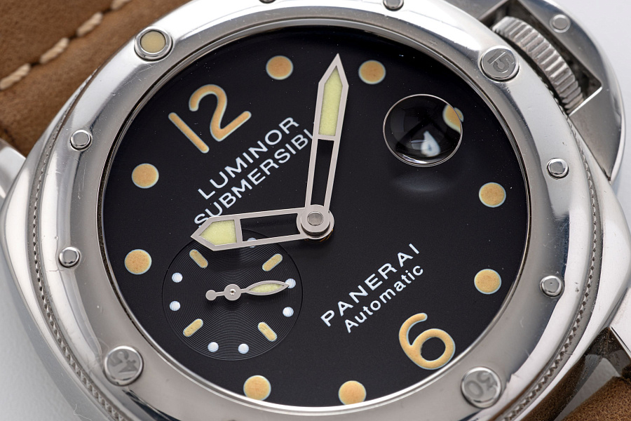 Luminor Submersible Ref. PAM00024 in Stainless Steel