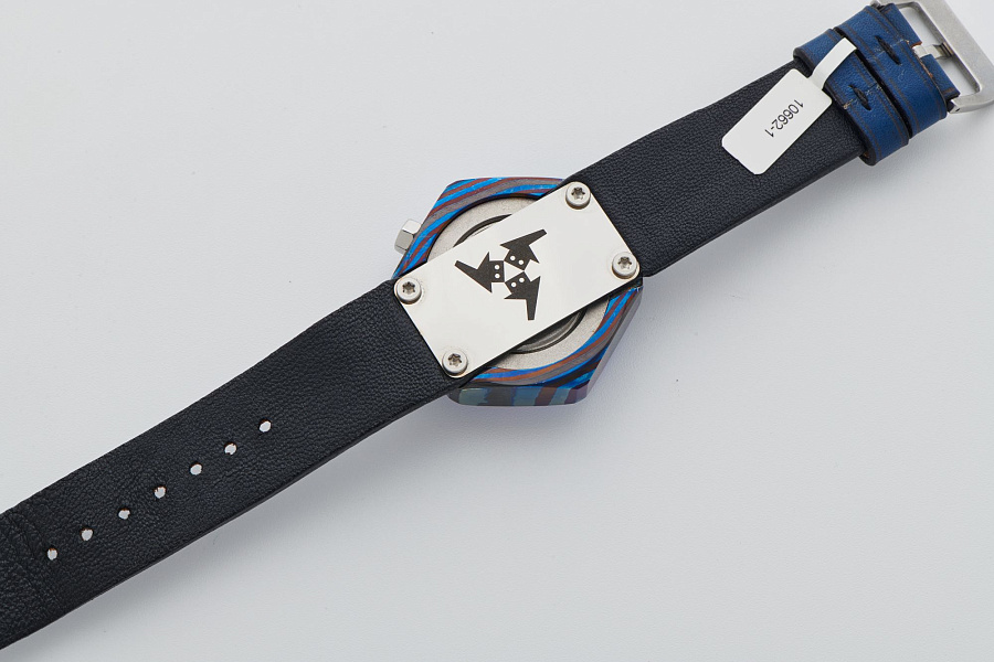 'Timascus' Hexagonal Damascus Steel Watch