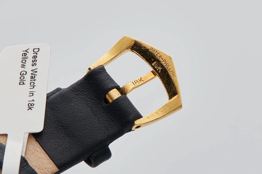 Dress Watch in 18k Yellow Gold