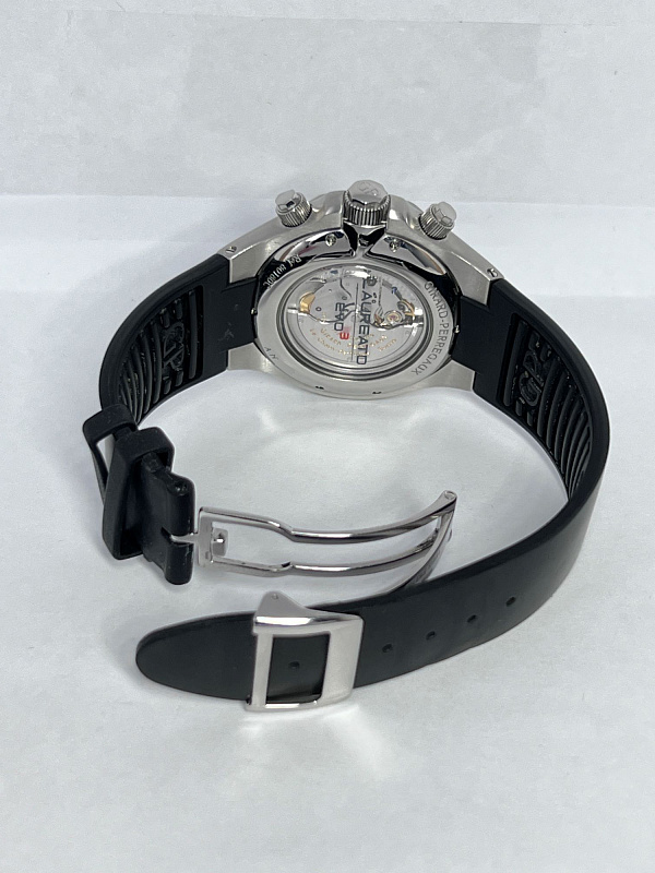 Laureato Evo3 Chronograph