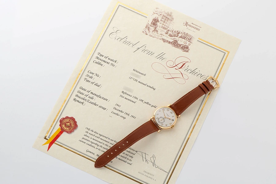 Incredibly Rare Calatrava Ref. 1504 in 18K Yellow Gold