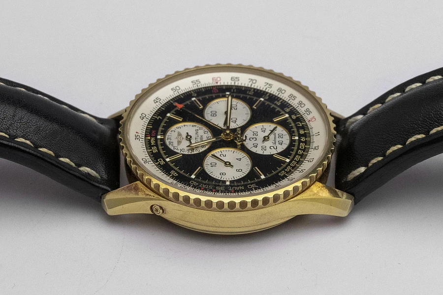 Breitling Navitimer