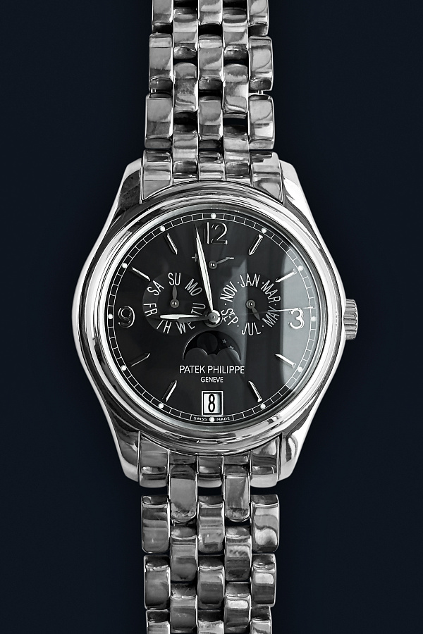 Annual Calendar Ref. 5146 in 18k White Gold