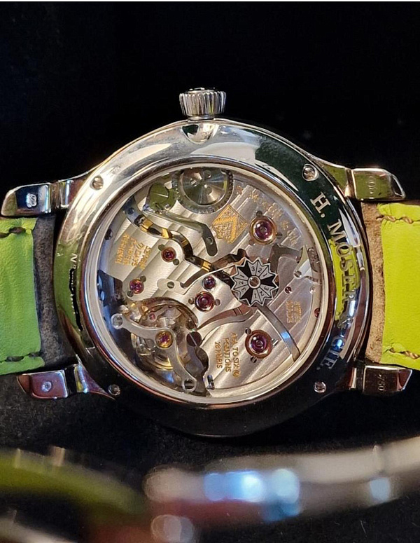 Endeavour Perpetual Calendar White Gold