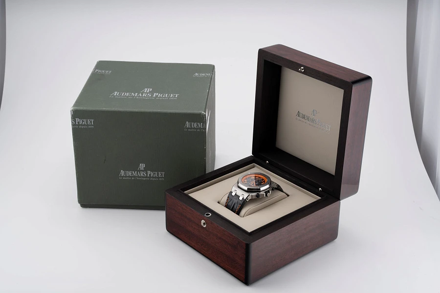 Royal Oak Offshore Volcano Ref. '26170ST' in Stainless Steel