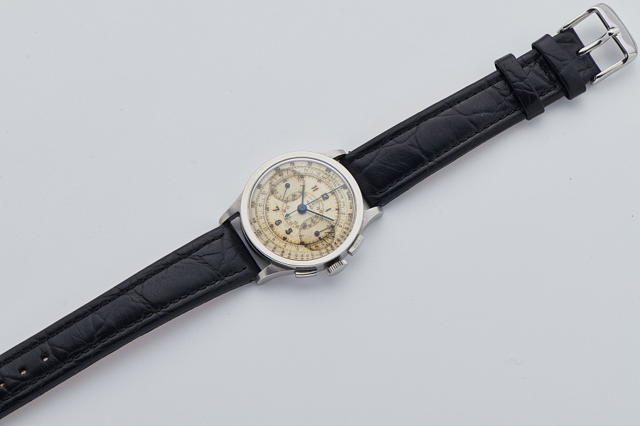 1950s Chronograph Ref. 5186 in Stainless Steel