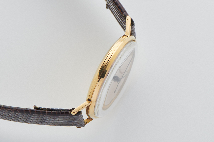 Chronometer 18K Yellow Gold