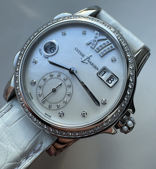 Dual Time Manufacture Ladies in Stainless steel with Diamonds