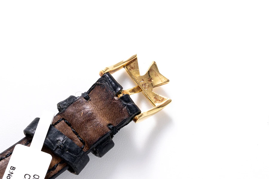 Fancy Lugs Automatic Dress Watch Ref. 48003 in 18k Yellow Gold