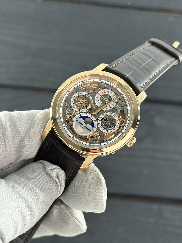 Traditionnelle Perpetual Calendar Openworked