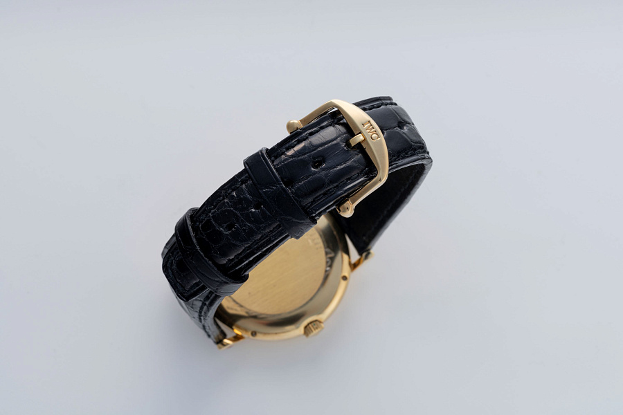 Portofino Ref. IW351301 in 18k Yellow Gold