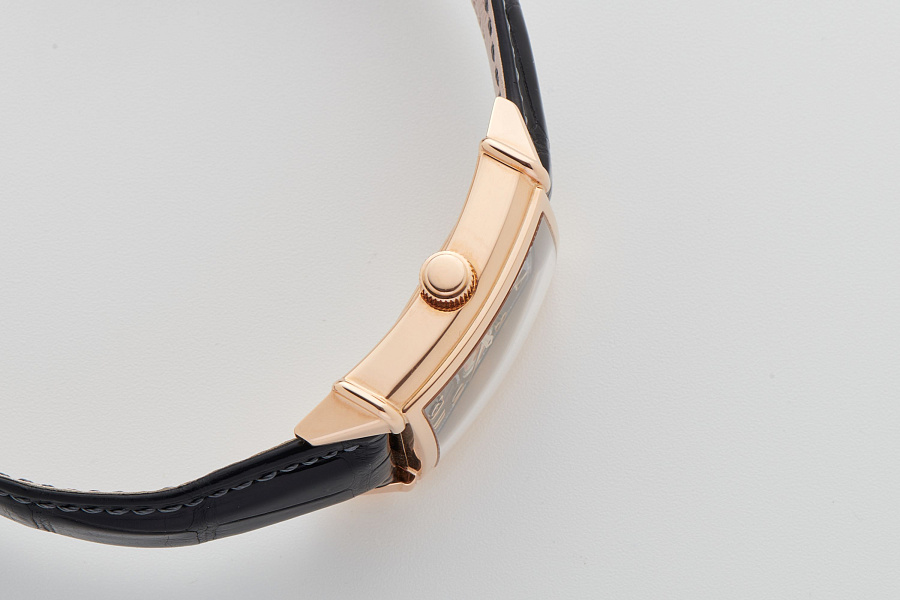 Square Dress Watch Ref. 2585 in 18k Rose Gold
