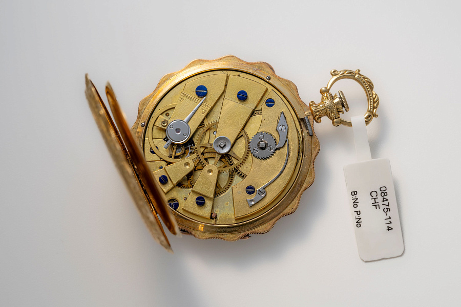 Ornate Pocket Watch in 18k Yellow Gold