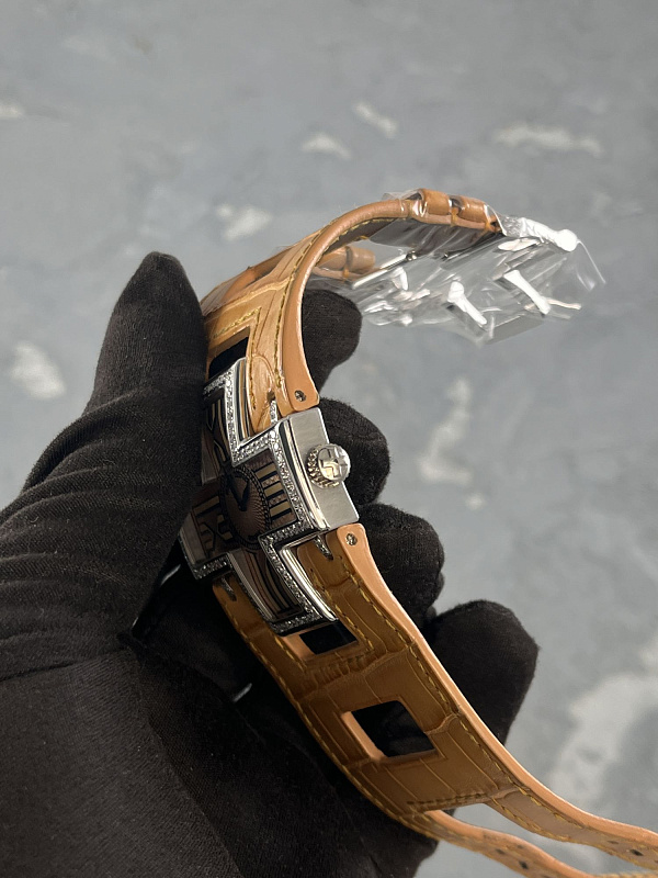 Follow Me Limited Edition 28 White Gold Diamond-set