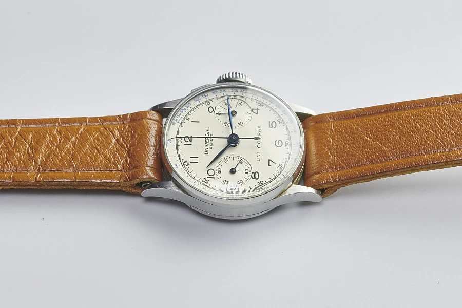 Universal Genève Uni-Compax Lady