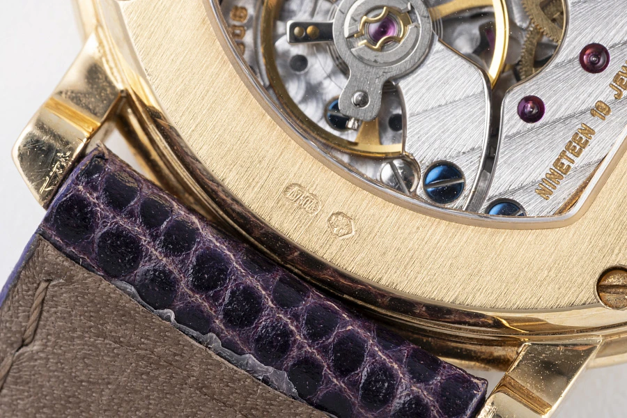 Limited Edition Ref. 0357BBSL in 18k Yellow Gold