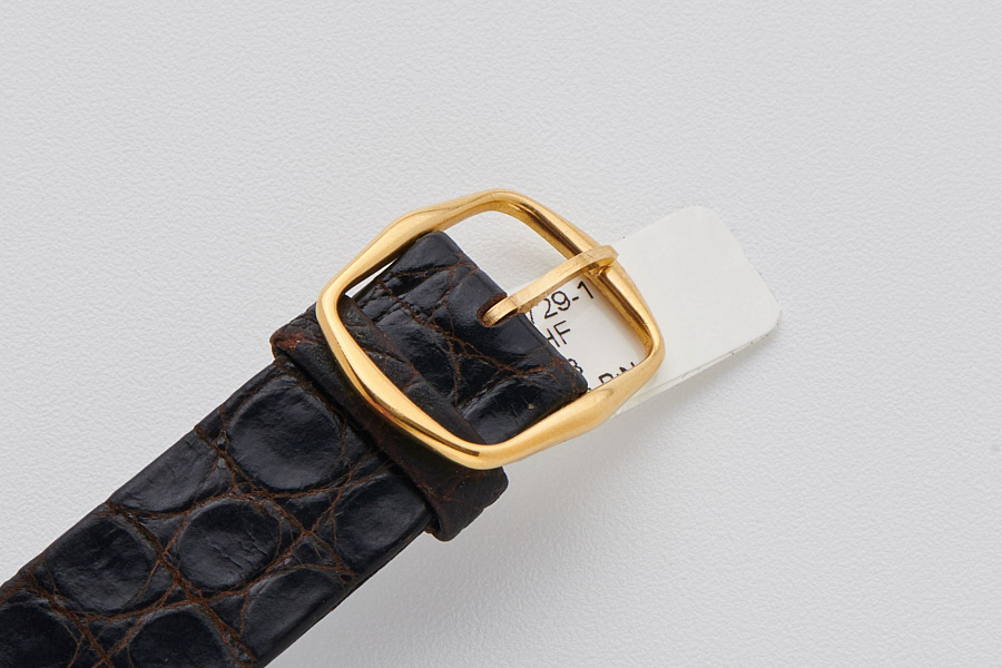 Dress Watch in 18k Yellow Gold