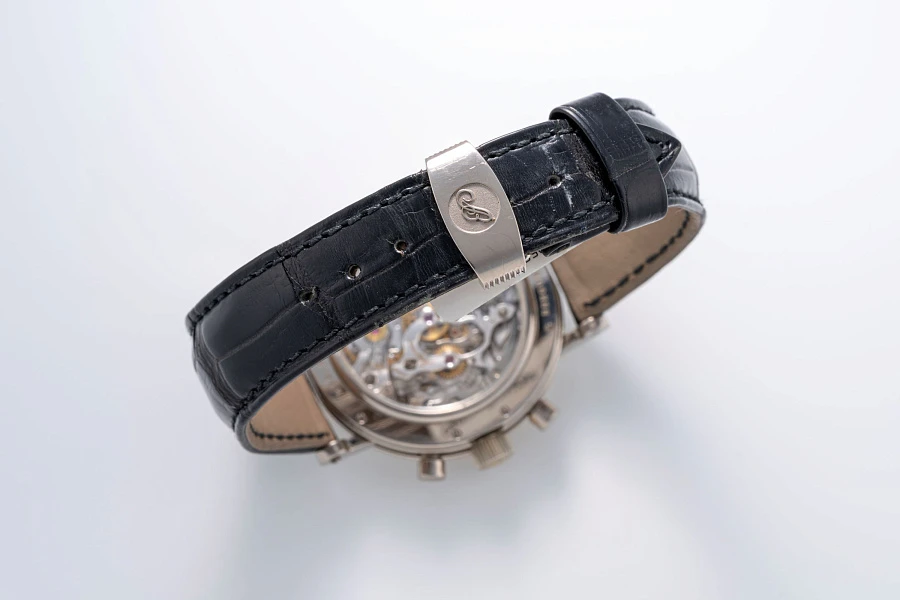 Classique Chronograph Ref. 5237 in 18k White Gold