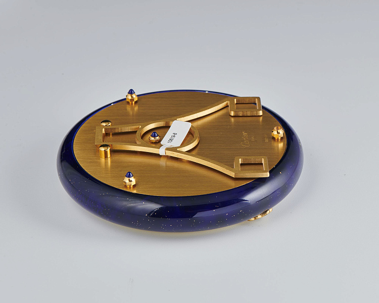 Pair of Quartz Table Clocks