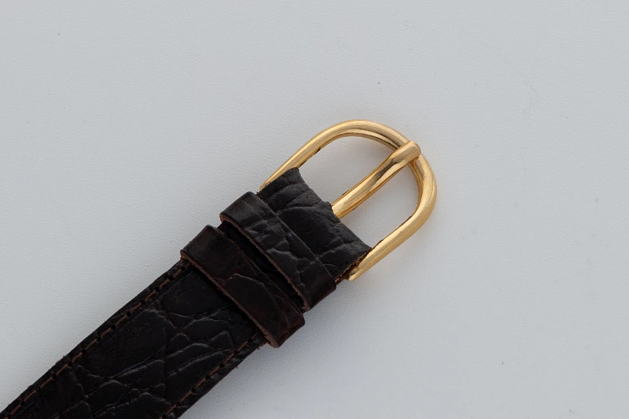 Monodatic in 18k Yellow Gold