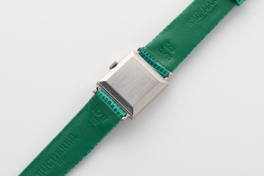 Square Ref. 2611 in Stainless Steel