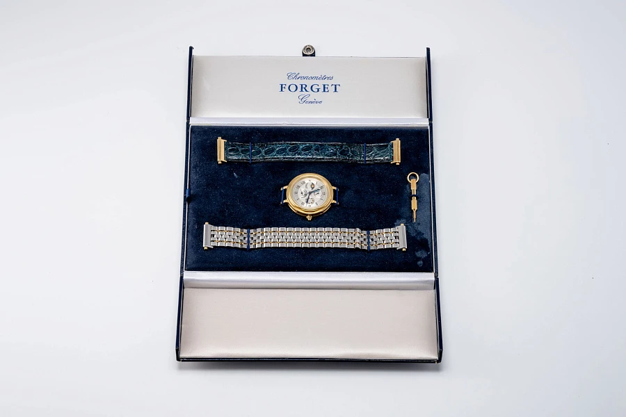 Calendar Serie H in 18k Yellow Gold