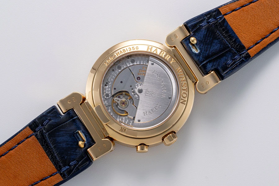 Retrograde Seconds and Day Ref. 200-MAB137R in 18k Yellow Gold with Diamonds