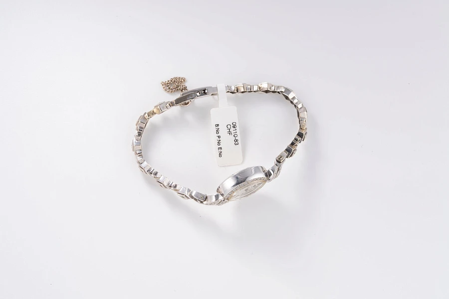 Cocktail Watch Ref. A7515 in 14k White Gold