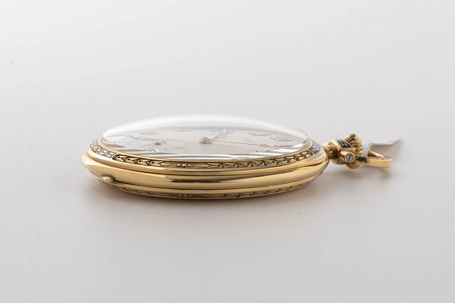 Ultra Thin Minute Repeater Pocket Watch in 18k Yellow Gold