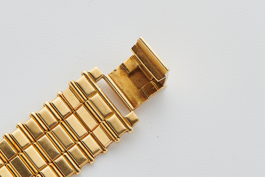Perpetual Calendar in 18K Yellow Gold