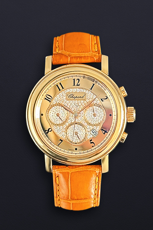 Chronograph Elton John Aids Foundation Limited Edition 18k Yellow Gold