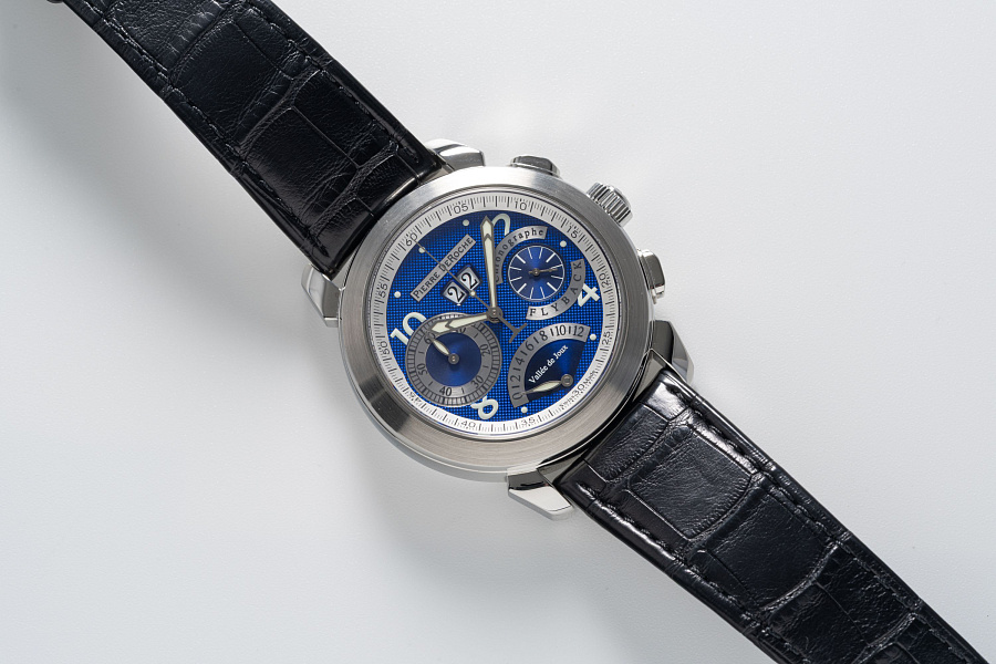 Grand Cliff Flyback Chronograph  in Stainless Steel