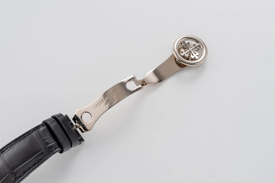 Chronograph Ref. 5070G in 18k White Gold