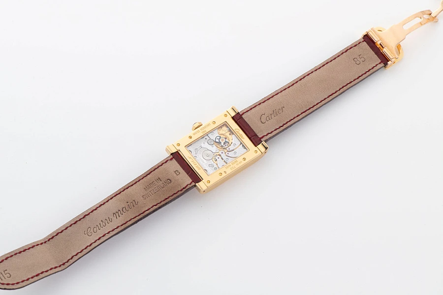 Tank A Vis Collection Privée Ref. W1534451 in 18k Yellow Gold