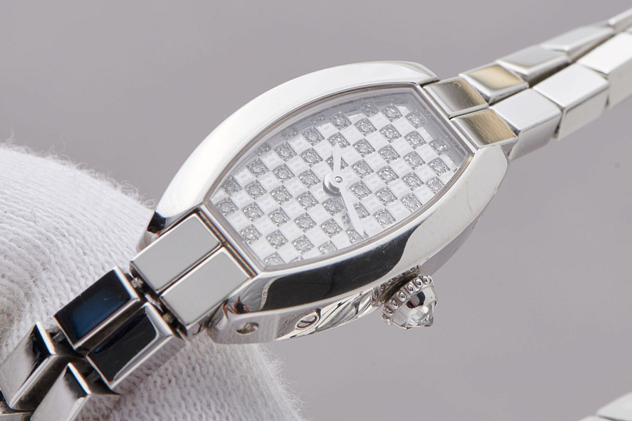 Mini Tonneau in 18k White Gold