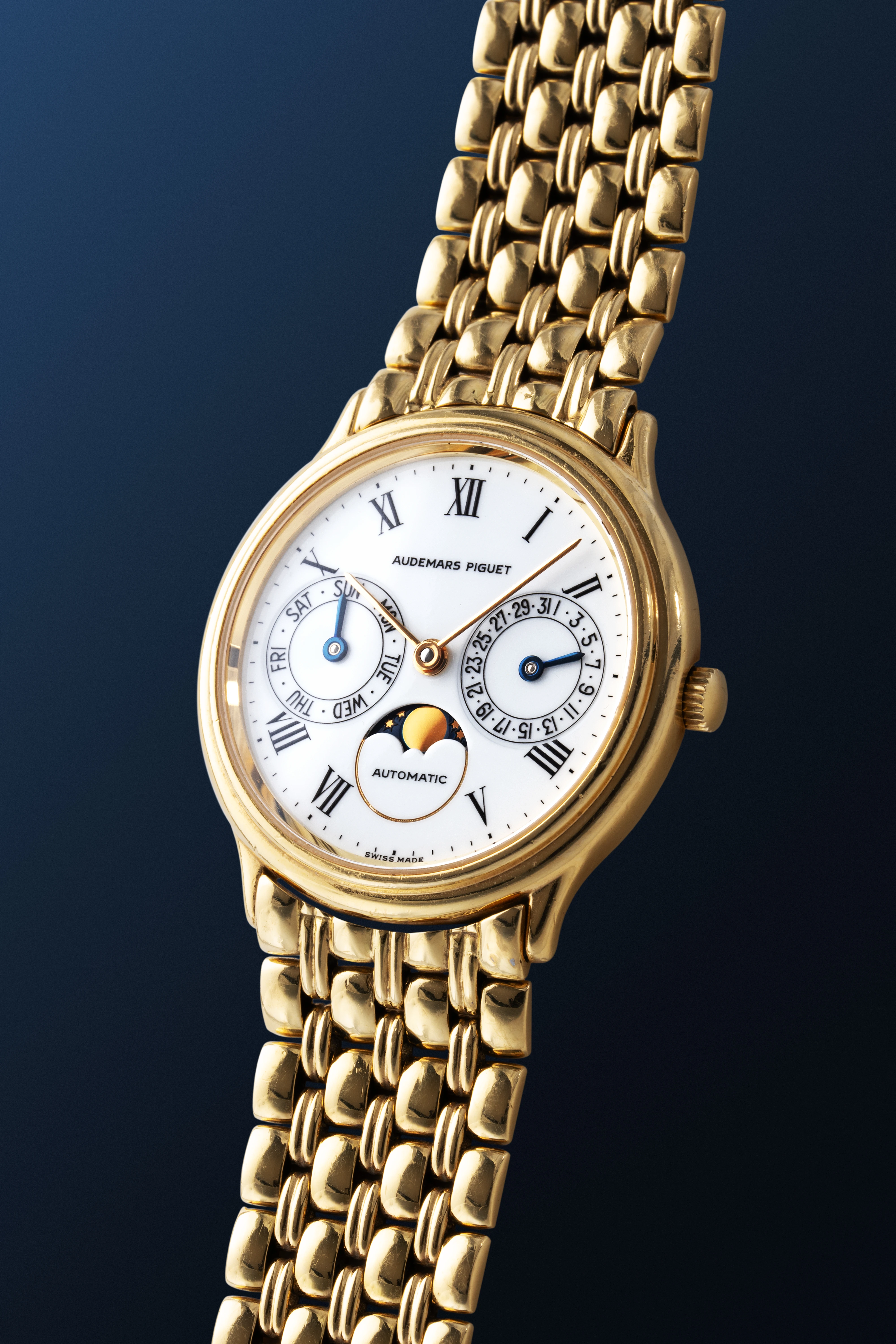 Day-Date Moonphase Ref. 25589BA in 18k Yellow Gold