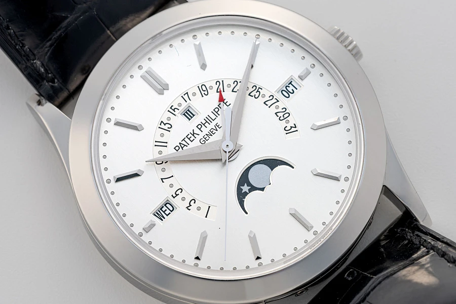 Perpetual Calendar Ref. 5496P in Platinum