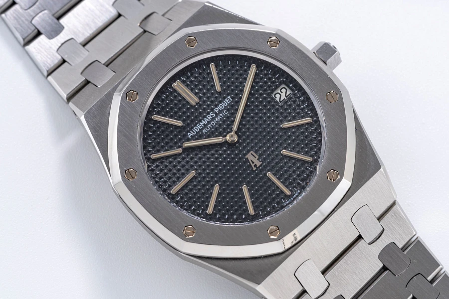Royal Oak Jumbo Ref. 5402ST A-Serial in Stainless Steel