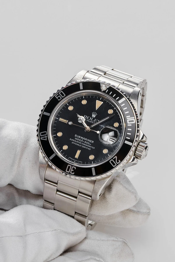 Rolex Submariner Date