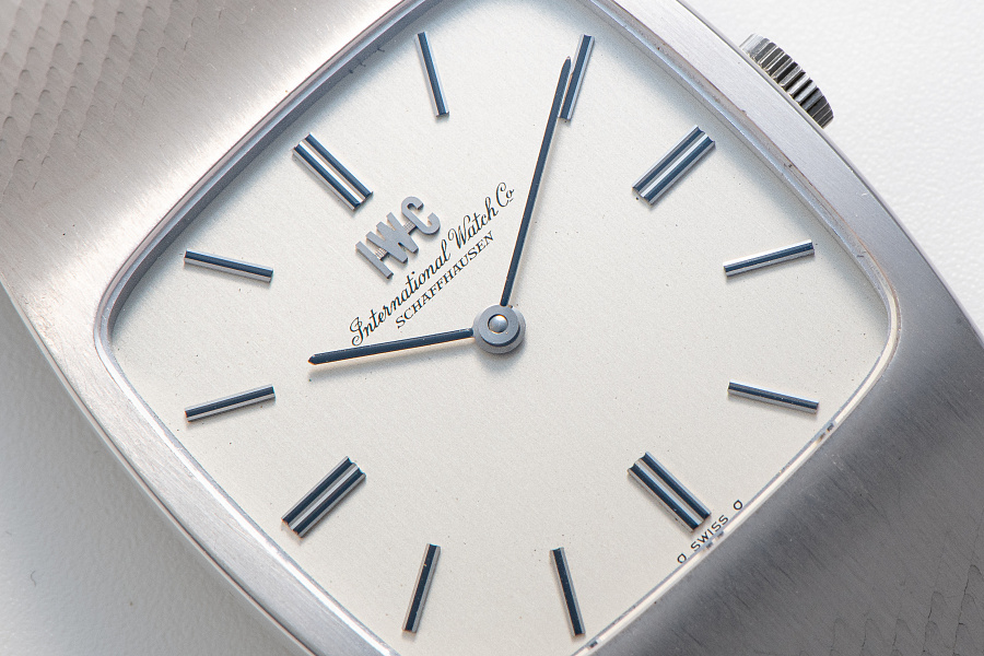 Sigma Dial Watch in 18k White Gold